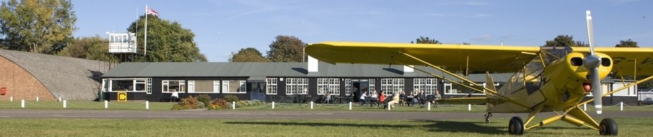 A sunny day at West London Aero Club